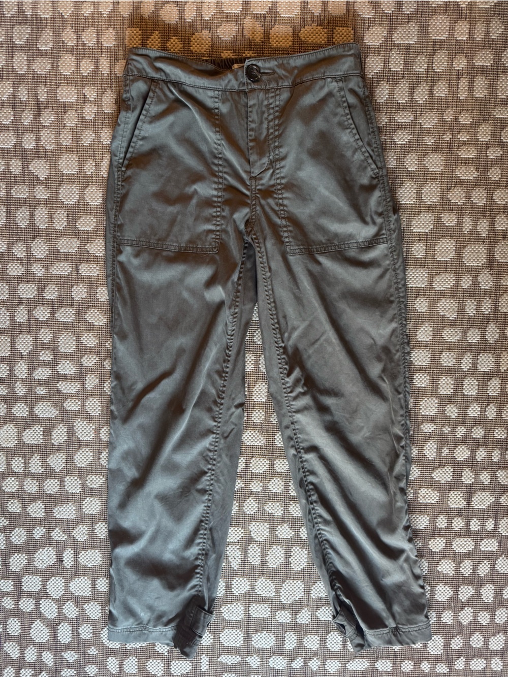 Lou & Grey Olive Green Soft Jogger Cargo Pants Women’s XS Utility Casual